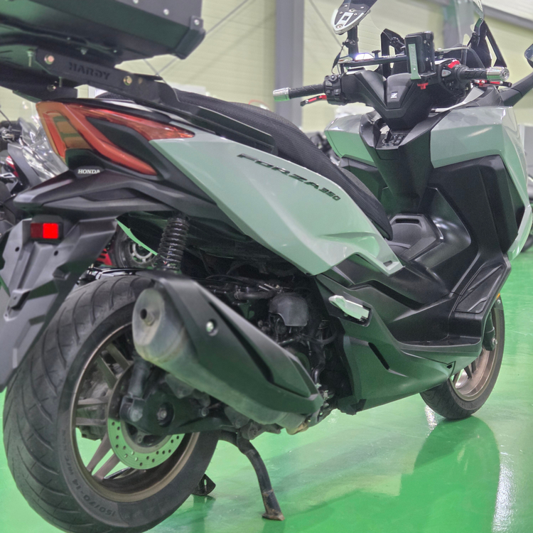 최저가)25년식 혼다 포르자350 민트급 배달셋팅완 저렴하게 판매합니다. 이미지