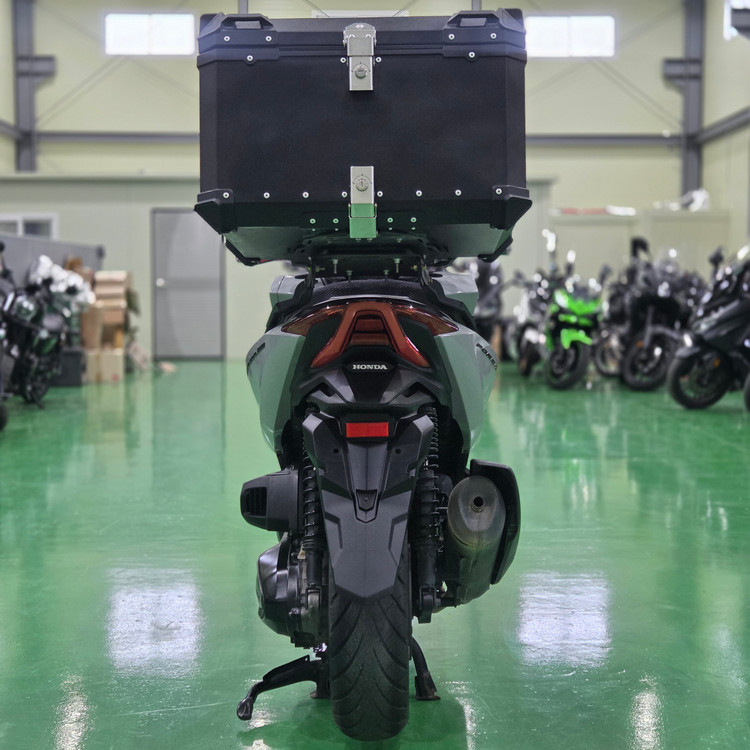 최저가)25년식 혼다 포르자350 민트급 배달셋팅완 저렴하게 판매합니다. 이미지