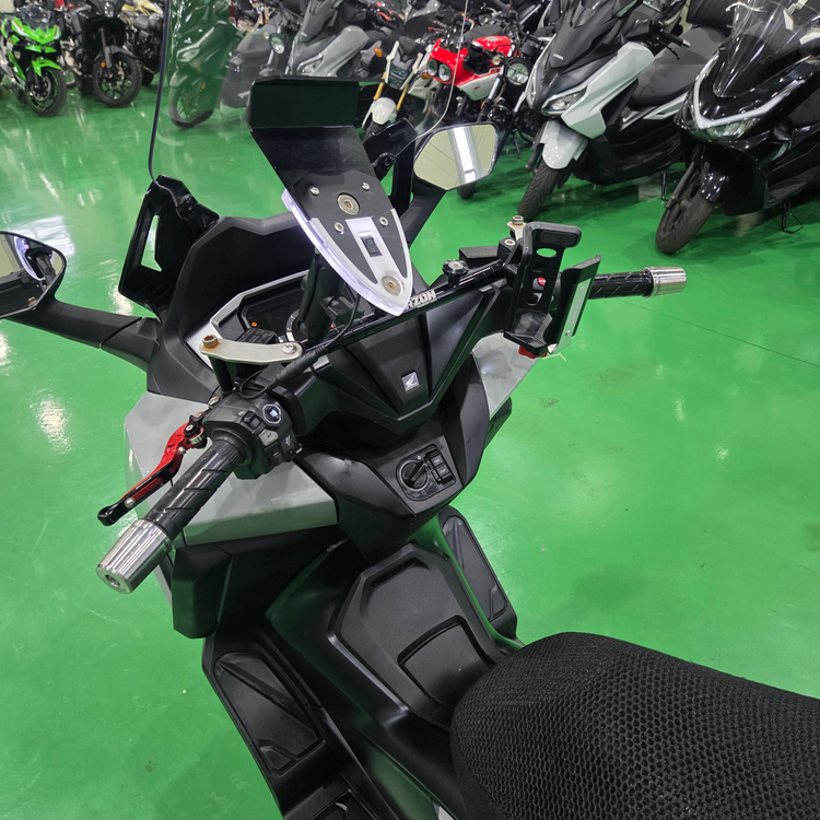 최저가)25년식 혼다 포르자350 민트급 배달셋팅완 저렴하게 판매합니다. 이미지