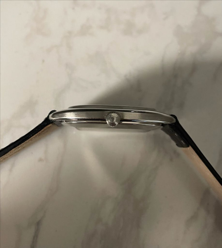 오메가 엘립스 쿠션형 네이비 빈티지 수동 시계 이미지