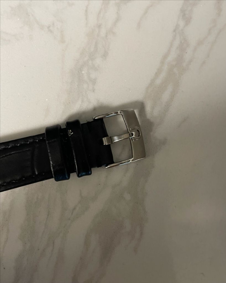 오메가 엘립스 쿠션형 네이비 빈티지 수동 시계 이미지