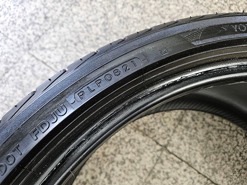 요코하마 어드반스포츠 v105 275-30-20 중고 이미지