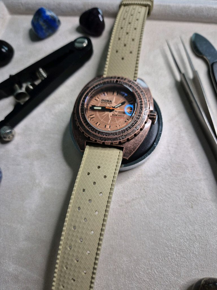 doxa mod 시계 이미지