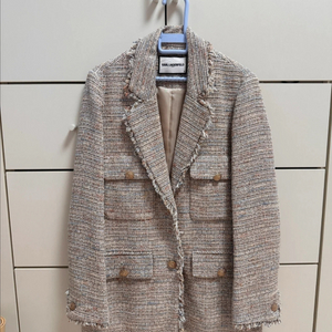 칼라거펠트 트위드 자켓 이미지