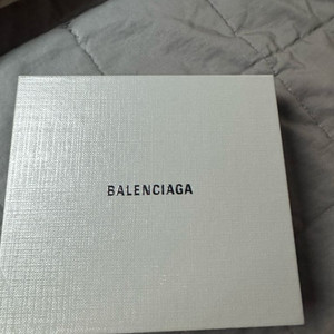 발렌시아가 남성 머니클립 이미지