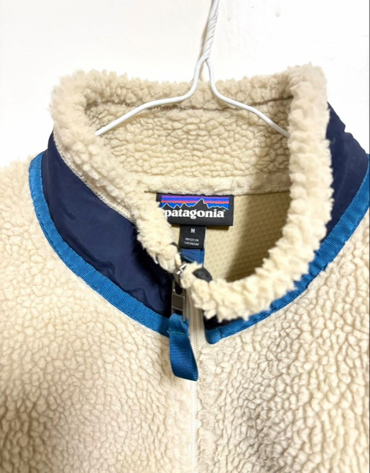 파타고니아 클래식 레트로X 내츄럴 M팝니다!!! 이미지