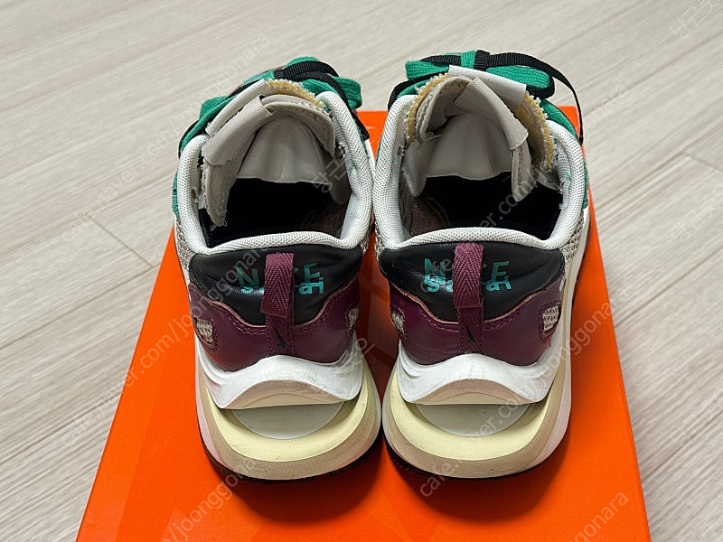 나이키 사카이 베이퍼와플 버건디 265 이미지