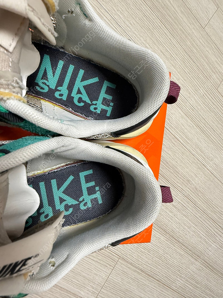 나이키 사카이 베이퍼와플 버건디 265 이미지