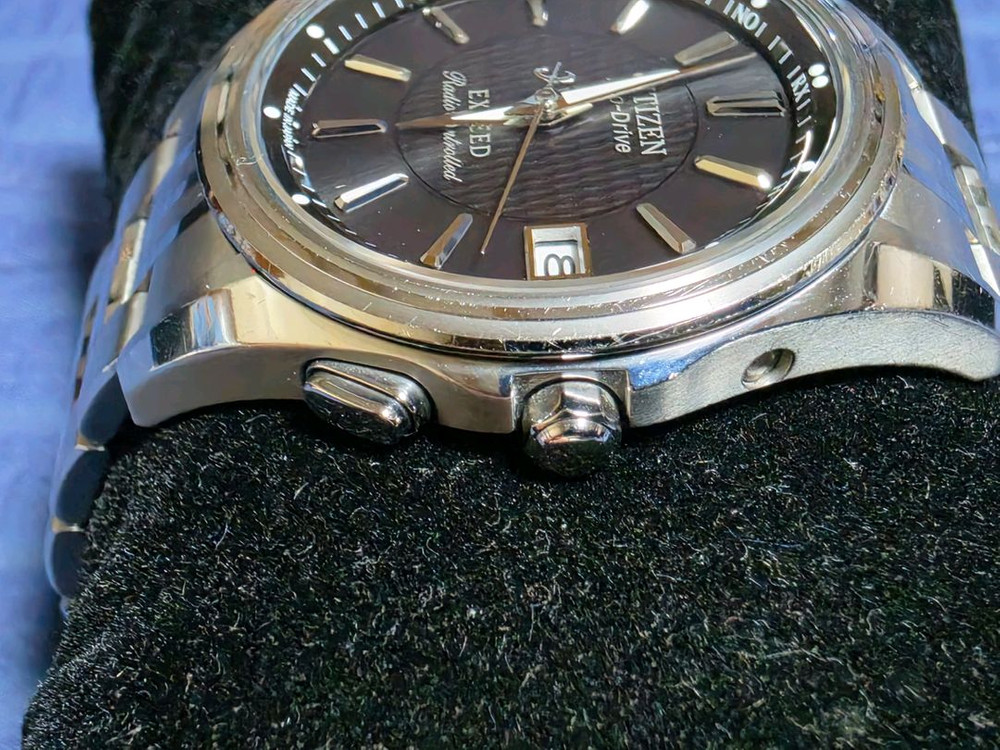 시티즌 시계 익시드 EBG74-2644 22년 일본 스탬핑, 작년 배터리 10만원주고 교체.단종된 모델로 출시가 1 이미지