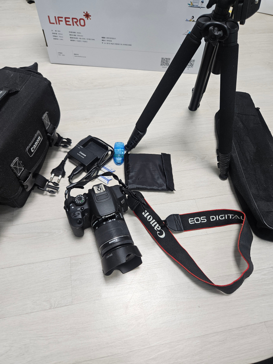 캐논 EOS 700D DSLR 풀세트 판매합니다 이미지