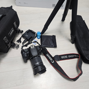 캐논 EOS 700D DSLR 풀세트 판매합니다 이미지