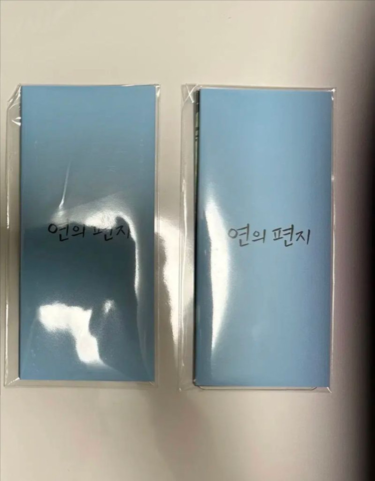 연의 편지 반딧불이 포스터+동순 캐릭터 스탠드 이미지