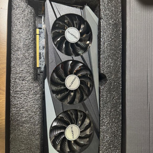 RTX 3070 Ti 그래픽카드 이미지