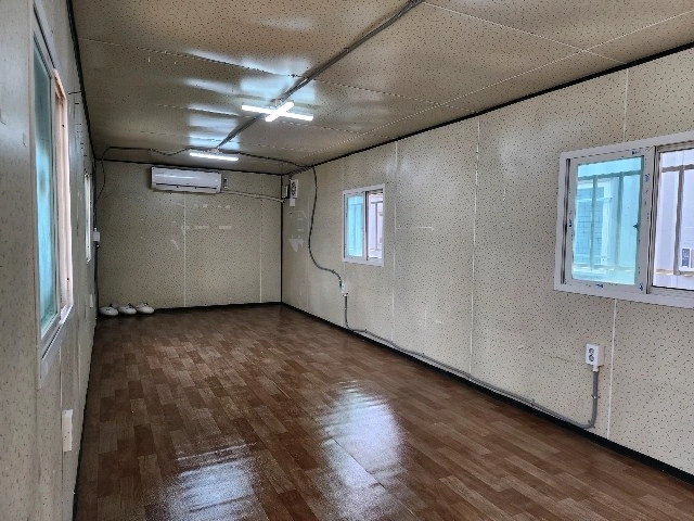 컨테이너 3*9 임대 합니다 이미지