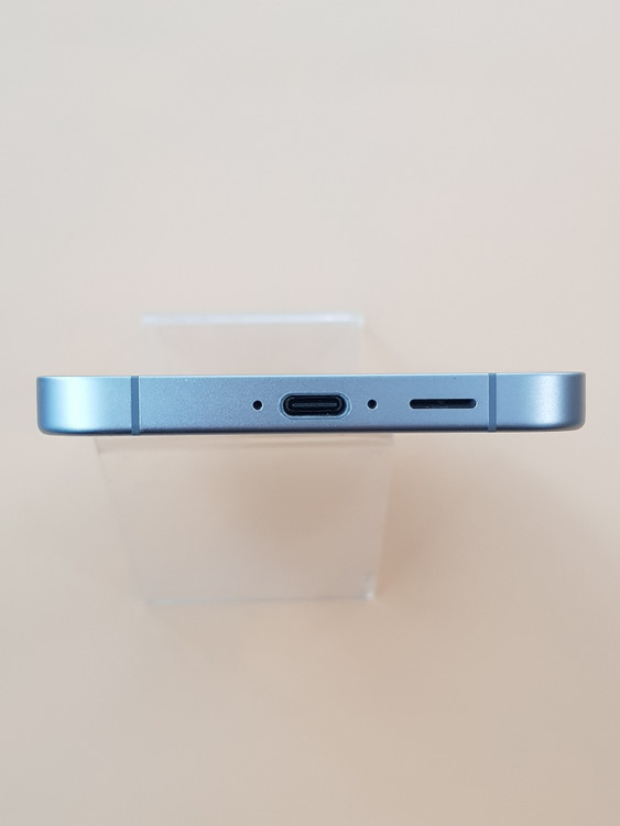 갤럭시S24FE 256G 화이트(S721) 깨끗한 무잔상 판매합니다 이미지