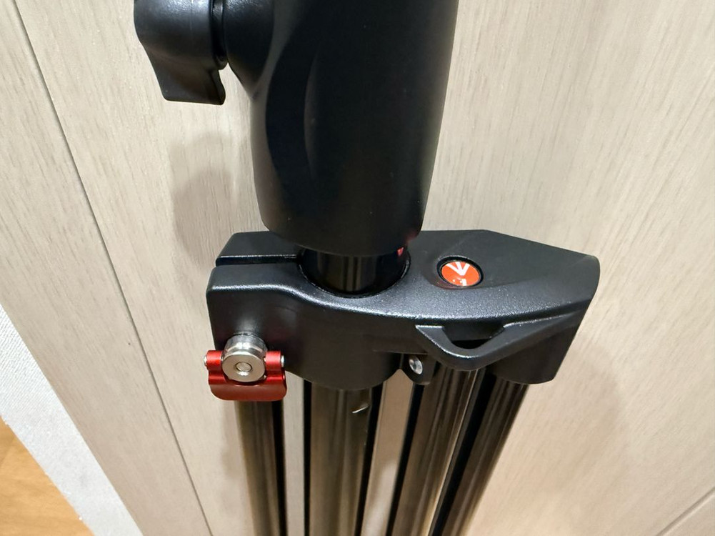 맨프로토 1005BAC 조명삼각대 이미지