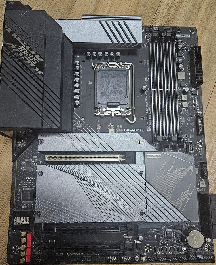기가 z690 어로스 엘리트 이미지