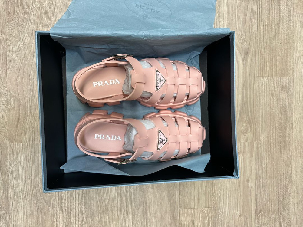 (정품)프라다 모놀리스 폼 러버 샌들 핑크245mm 이미지