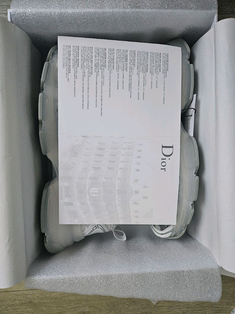 디올 바이브 스니커즈 40사이즈 풀박스 이미지