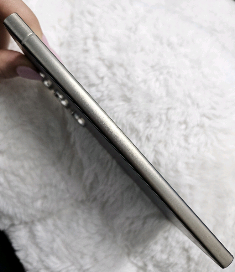 갤럭시S24울트라 256기가 퍼플 이미지