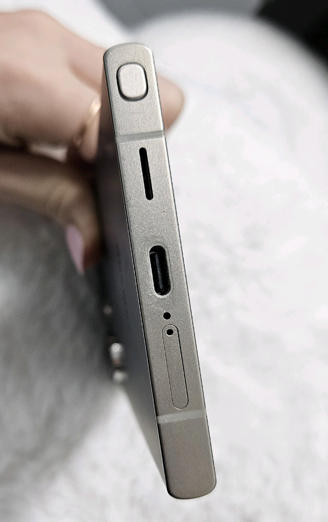 갤럭시S24울트라 256기가 퍼플 이미지