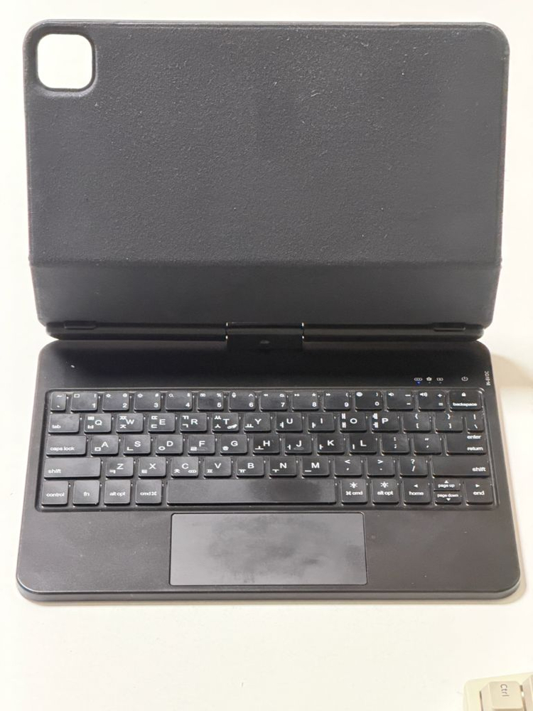 아이패드프로11 4세대 m2 256 wifi 스그 배터리99%+애플펜슬2세대+트랙패드키보드커버 풀패키지 이미지