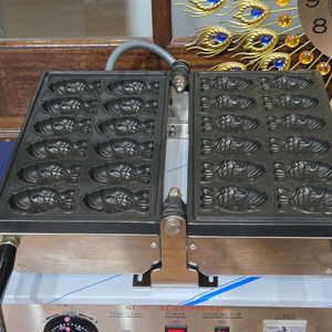 붕어빵 기계 이미지