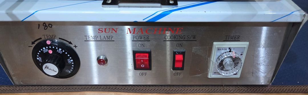 붕어빵 기계 이미지