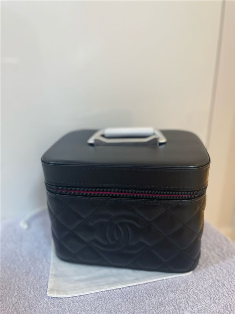 퀼팅 메이크업 가방 셋트 이미지