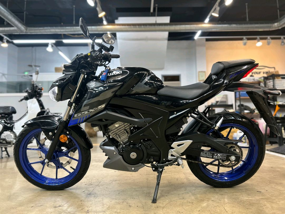 스즈키 GSX-S125 21년 8천km 깔끔한차량 이미지