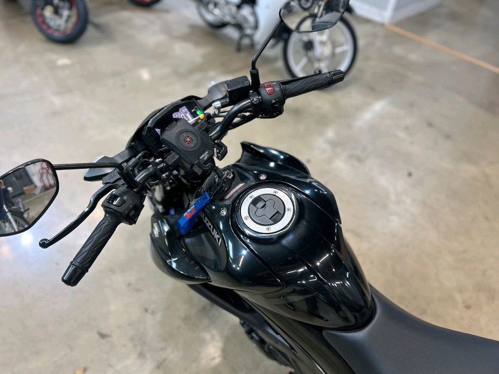 스즈키 GSX-S125 21년 8천km 깔끔한차량 이미지