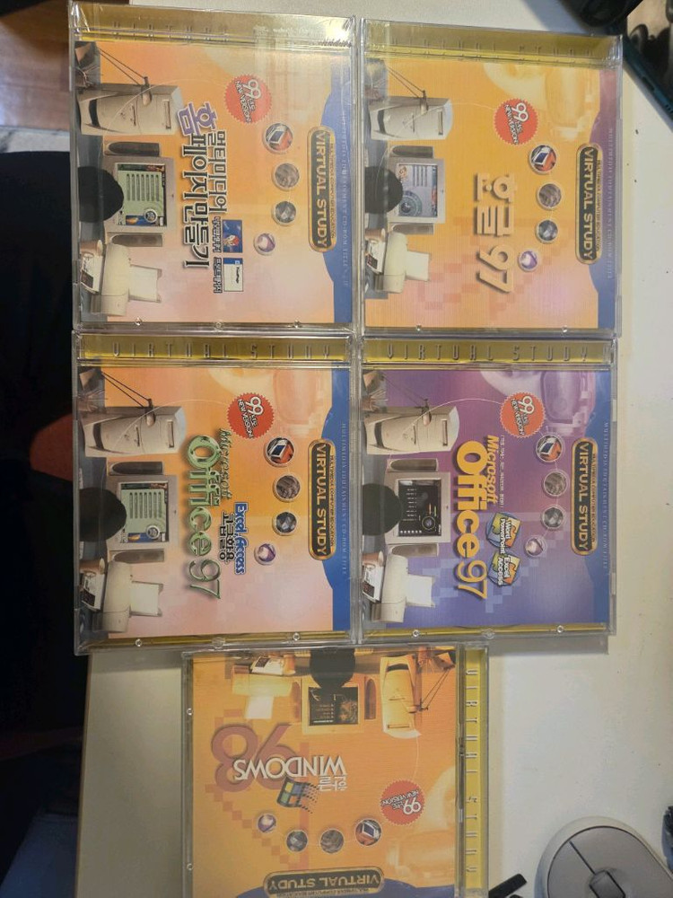 구형 컴퓨터 유틸 프로그램 윈도우97 98 오피스 등 미개봉 cd 일괄 이미지
