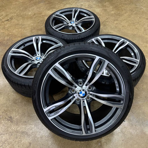 BMW f바디 3,4시리즈 19인치 휠타이어 팝니다 이미지