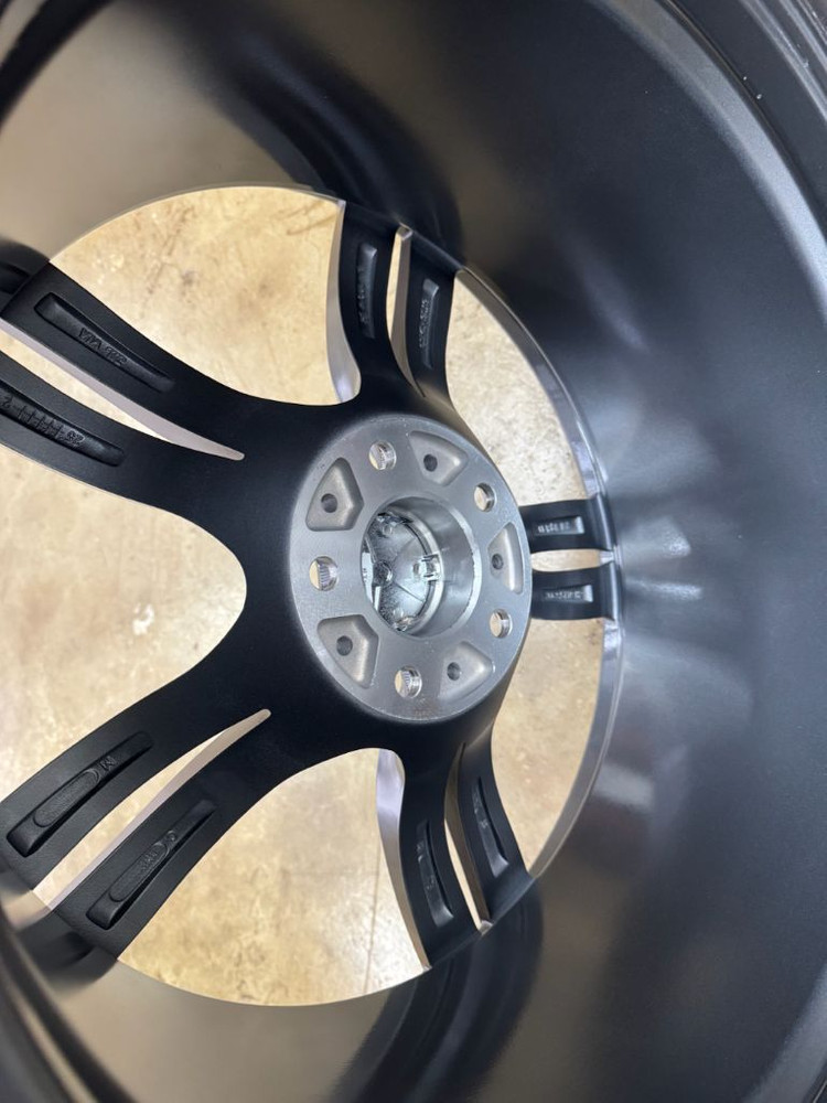 BMW f바디 3,4시리즈 19인치 휠타이어 팝니다 이미지