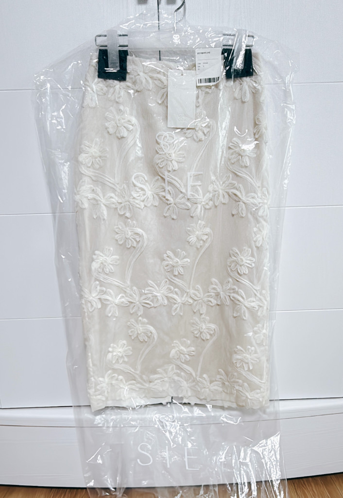 시에 sie 보타 아플리케 스커트 새상품 S사이즈 이미지