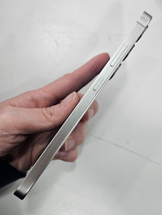 갤럭시S24플러스 512GB 이미지