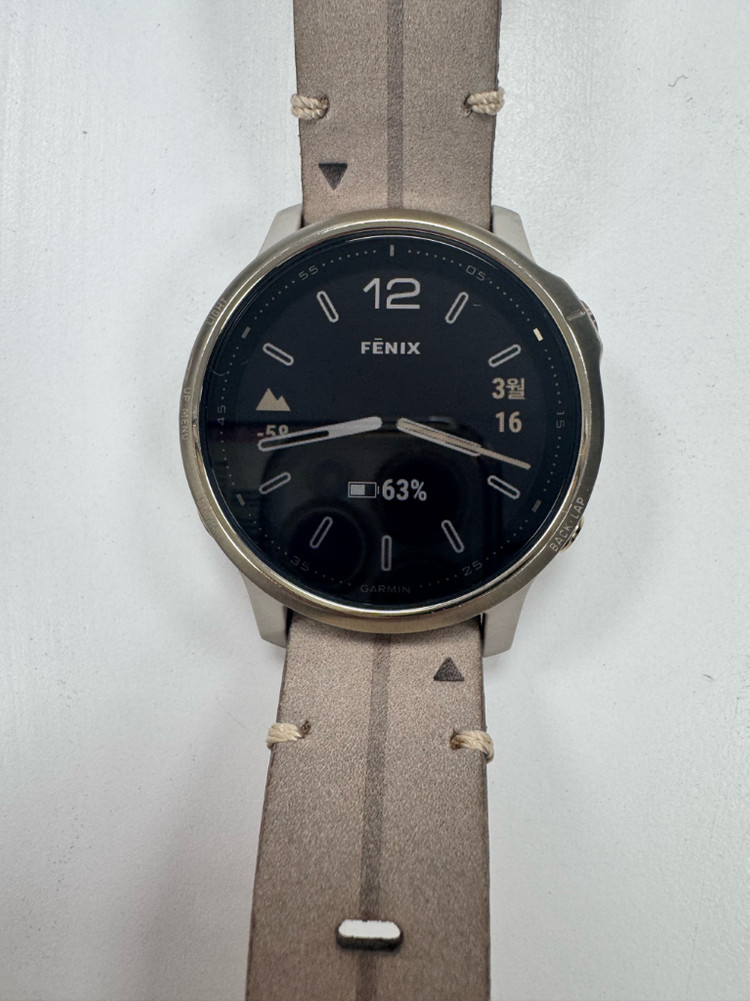 가민 피닉스 6S 사파이어 GPS 스마트워치 이미지