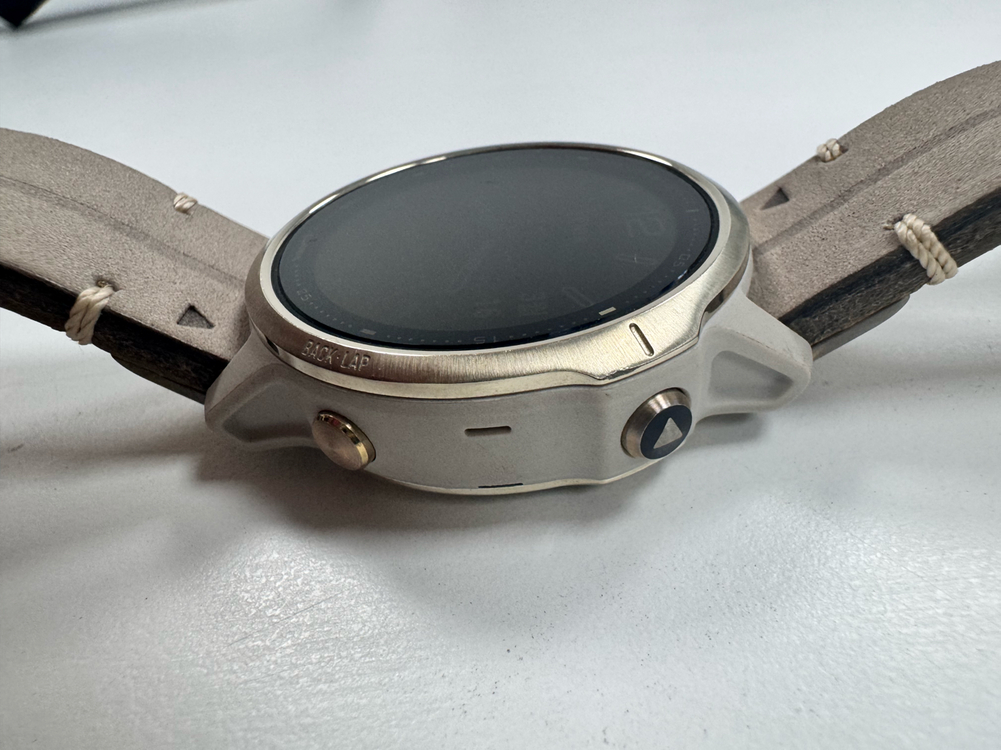 가민 피닉스 6S 사파이어 GPS 스마트워치 이미지