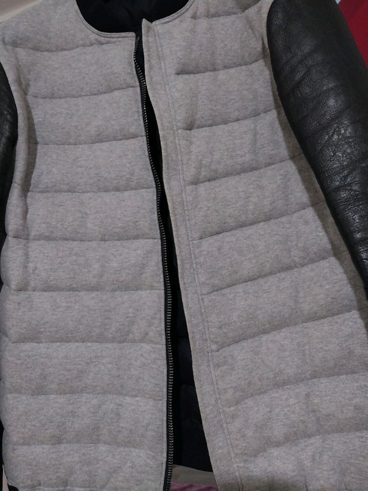 발렌티노 남성 팔가죽 패딩자켓 L 이미지