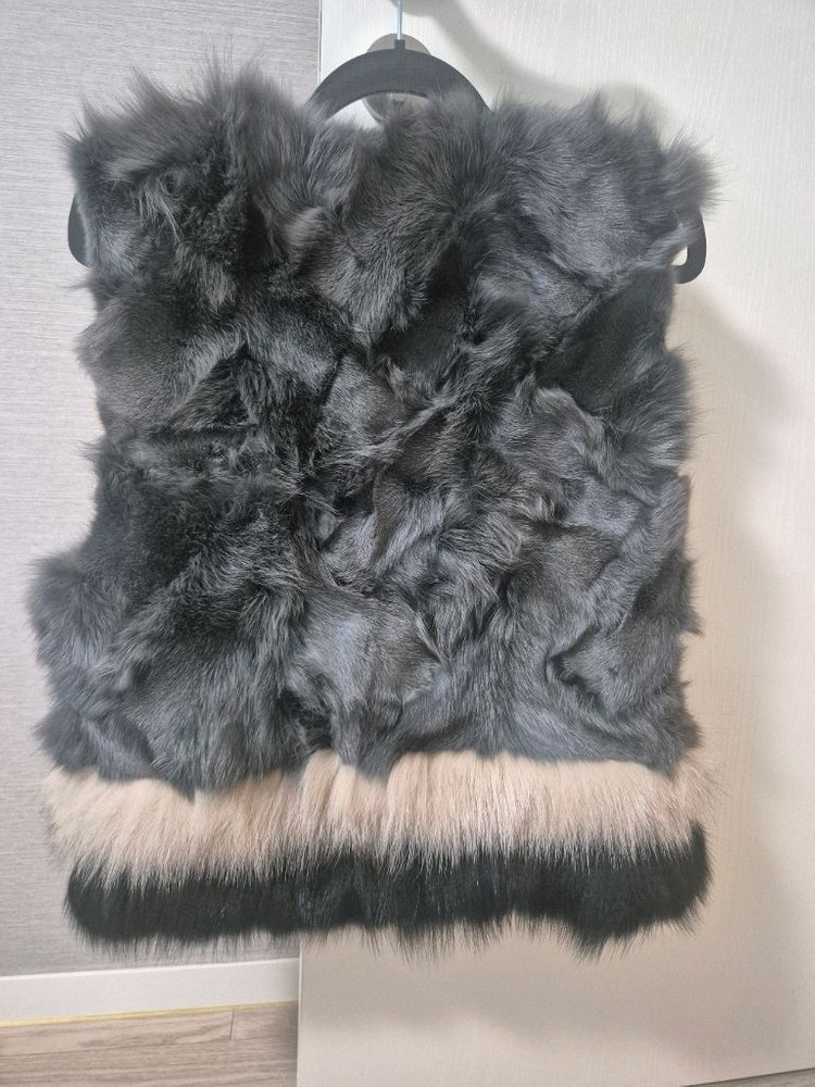 Roberta-Ilam 그레이 폭스퍼 조끼 이미지