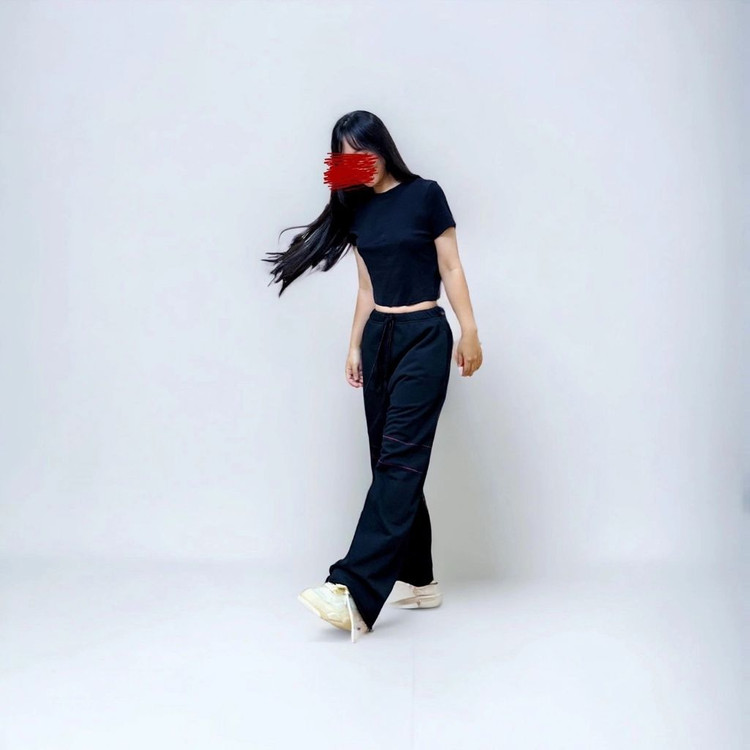 [한정판]수아스트디오 상처 후디 세트 이미지