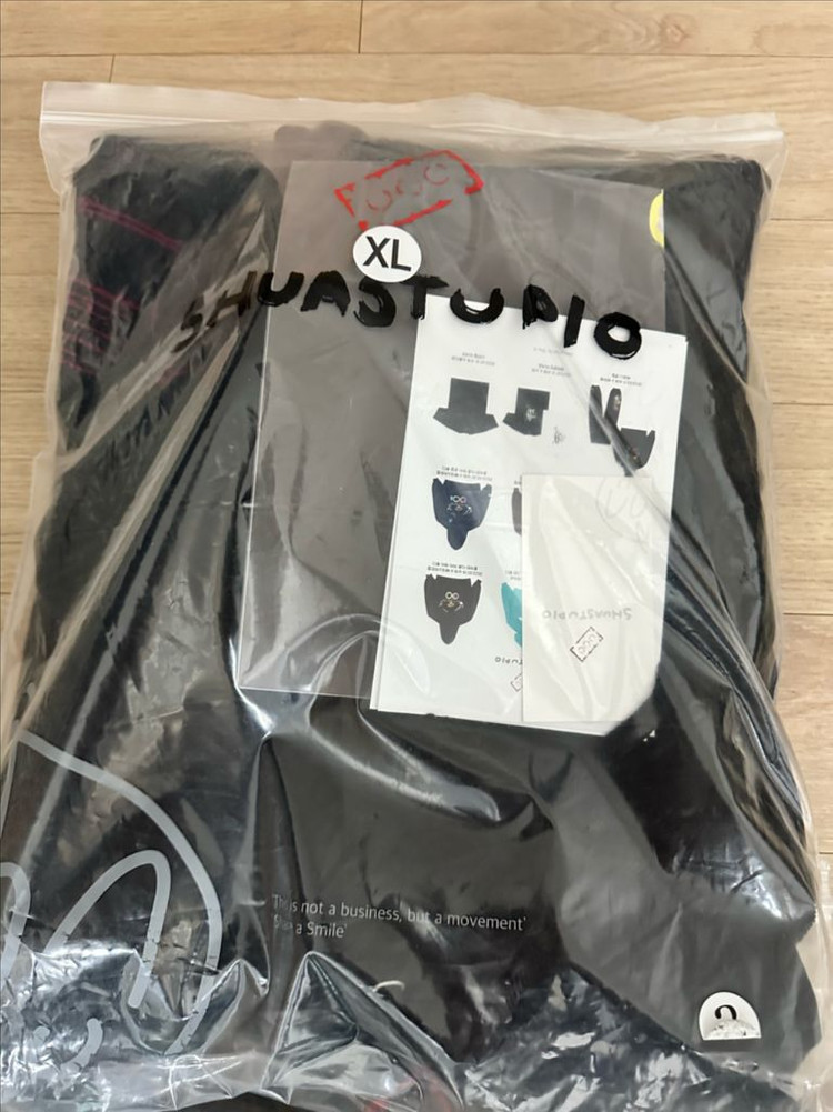 [한정판]수아스트디오 상처 후디 세트 이미지