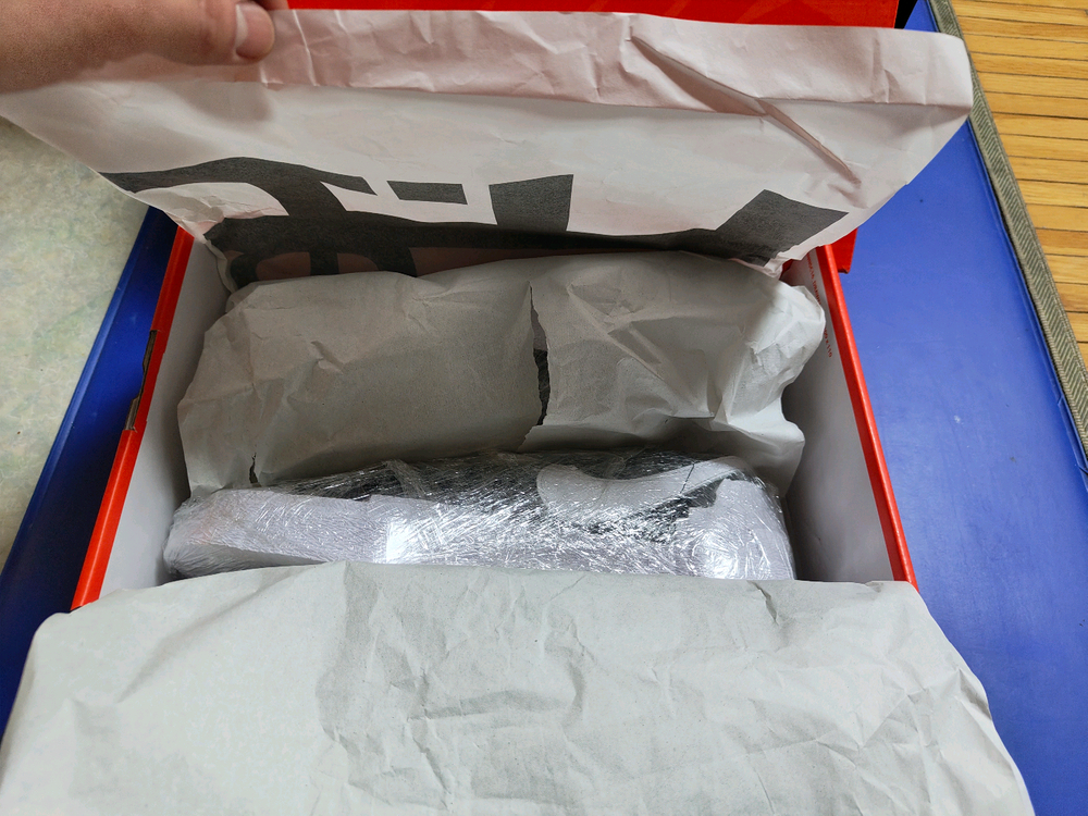 나이키 x 사카이 블레이저 로우 블랙 페이턴트 레더 나코탭 260사이즈 새상품 이미지