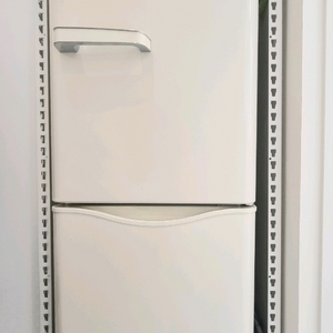 위니아 레트로냉장고 150L 판매합니다~ 이미지