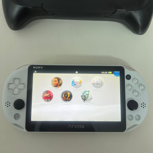 psvita 게임기 이미지