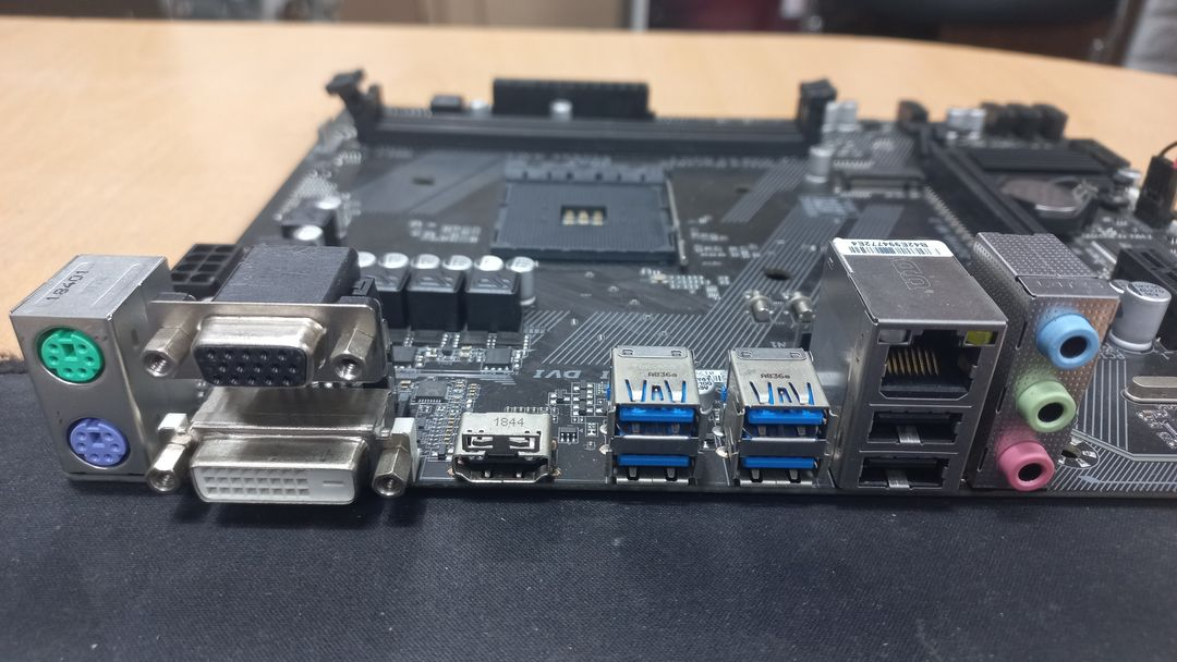 기가바이트 a320m-s2h 메인보드 팝니다. 이미지