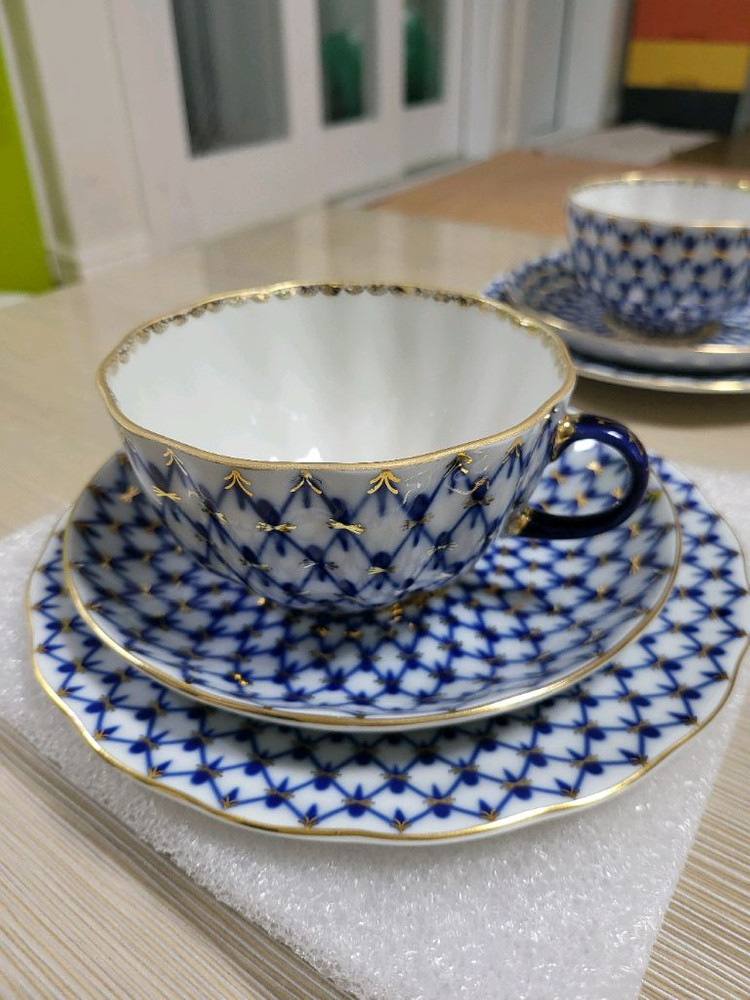 로모노소프 커피잔 2세트 싱잉가든 티잔과소서 2세트 세자티니 지오베르티골드쟁반 등등 이미지