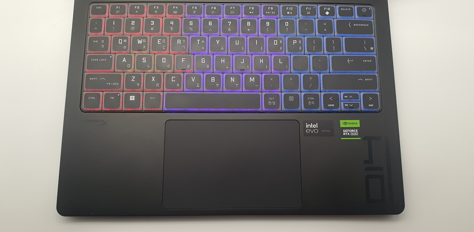 [최저가]HP 14인치 게이밍노트북 오멘슬림(인텔9 185H/4070/램32GB/1TB/OLED) 이미지