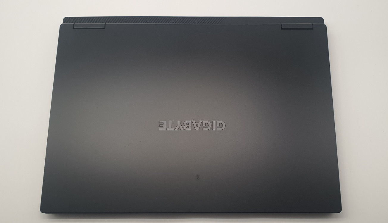 [최저가]GIGABYTE 16인치 게이밍노트북(라이젠7 260/5070/1TB/QHD) 이미지