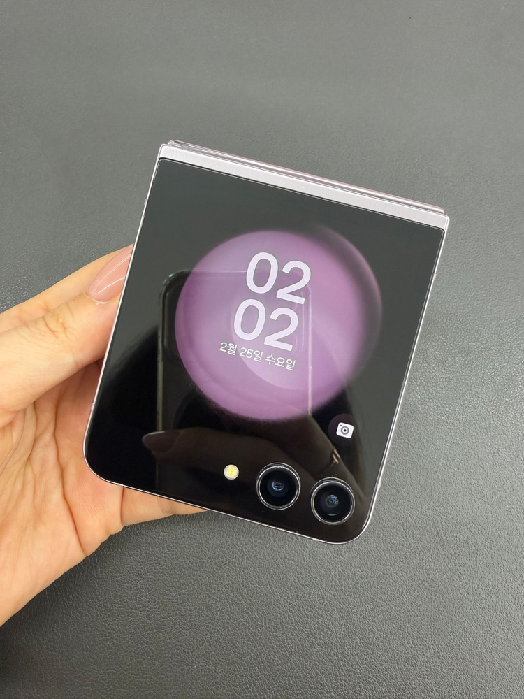 [대전 중고폰] 갤럭시 Z플립5 256GB 라벤더 / S급 / 실물촬영 / 매장운영 090535 이미지